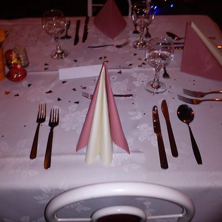 Alabastrom Panzio Es Etterem Bed & Breakfast Bogacs Bagian luar foto